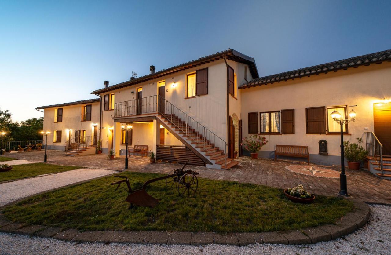Agriturismo Podere Coldifico Sassoferrato Exteriör bild